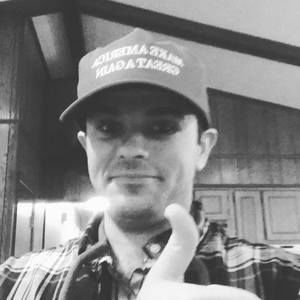 Meet your Posher, Roy